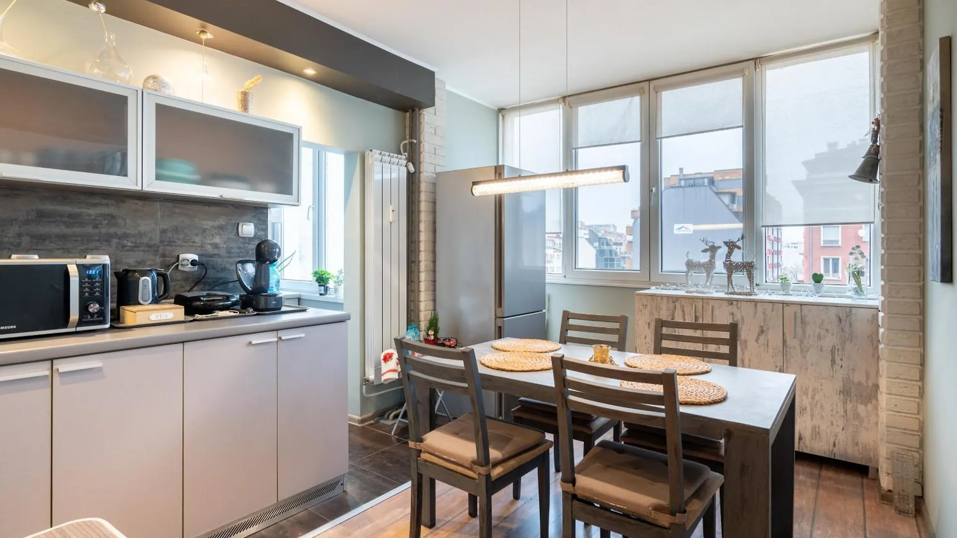 Megan Apartment Sofia Mall Center
